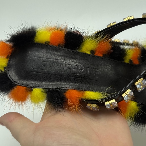 I am Jennifer le zsa zsa fuzzy heels orange black size 10 - Picture 5 of 6